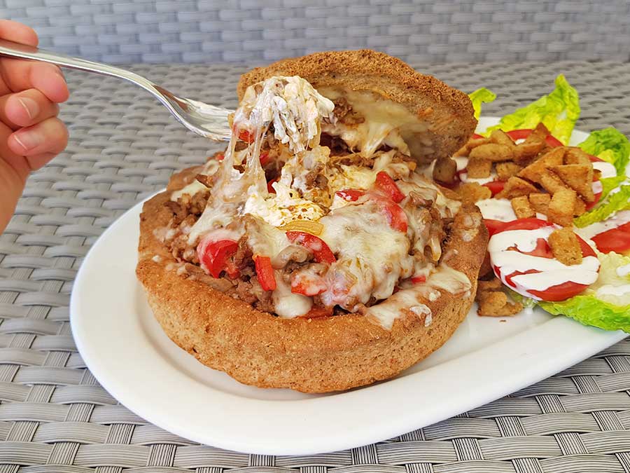 Rezept-Bread-Bowl-Hackfleisch-Käse-Vulkan-low-carb-glutenfrei-keto